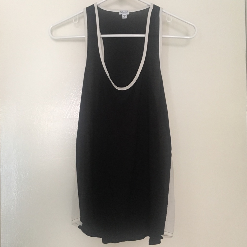 Splendid b&w racerback tank top with side stripes